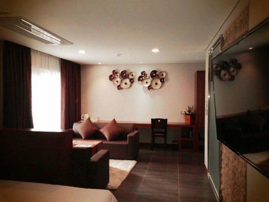 Reve Business Hotel Чечжу Екстер'єр фото
